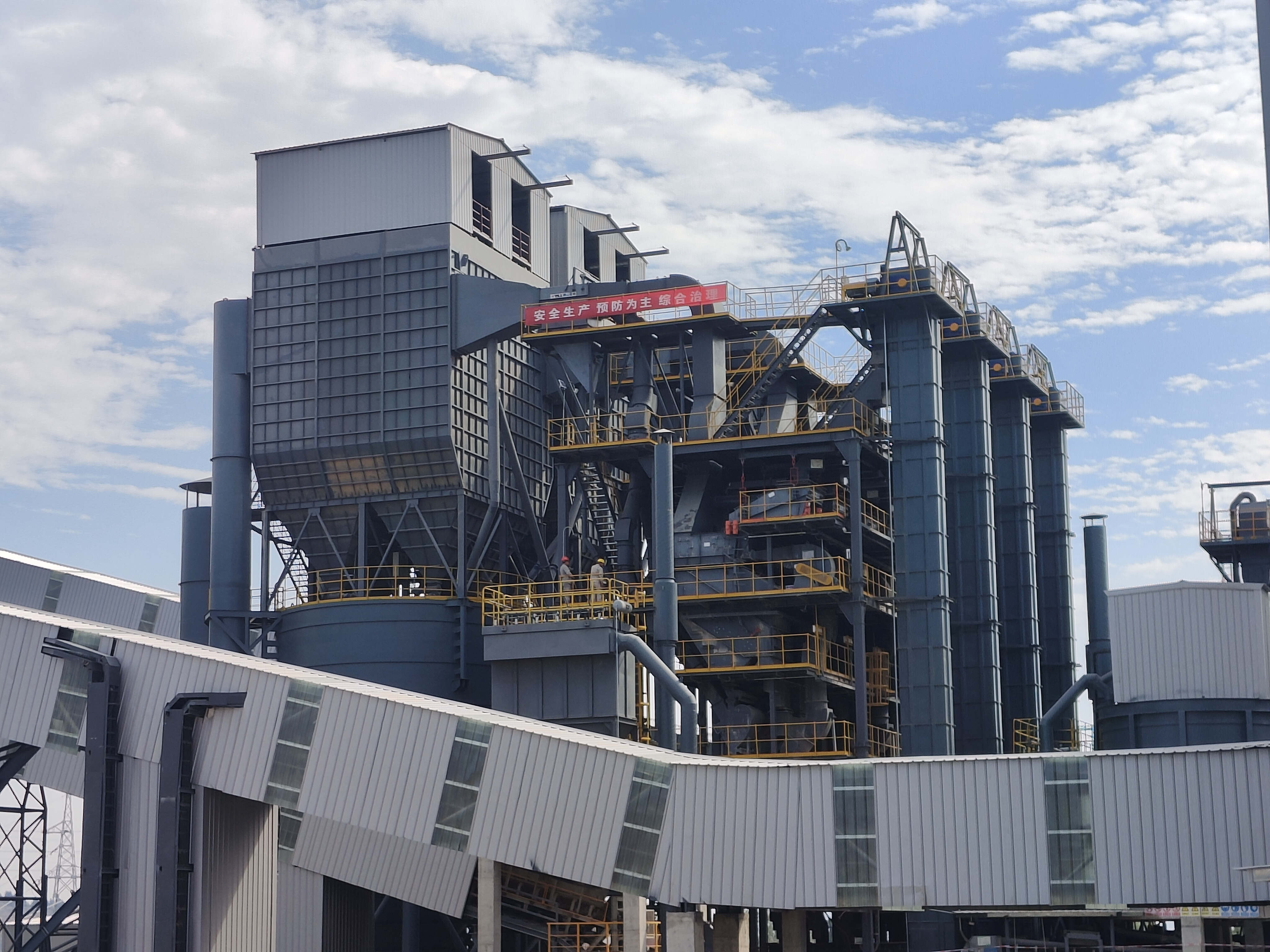 28項大型基礎建設工程獲批，制砂樓助力企業(yè)提高砂石品質